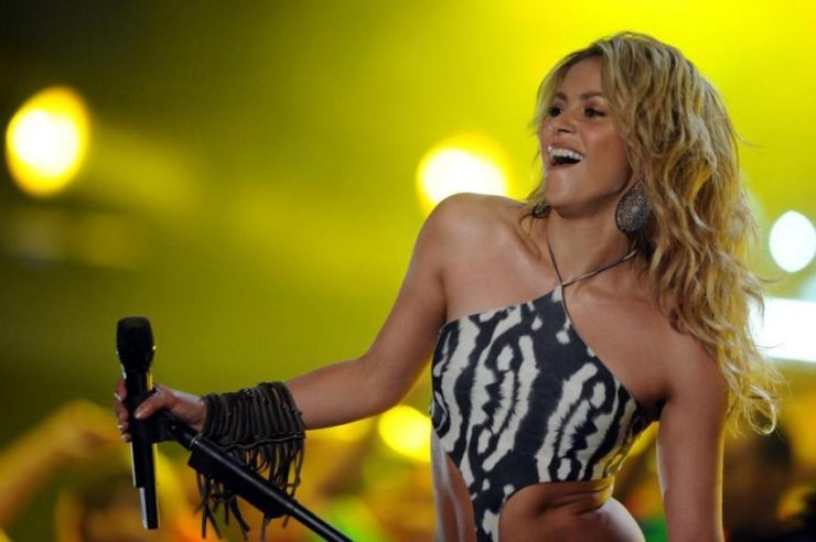 Shakira é confirmada na cerimônia de encerramento da Copa do Mundo