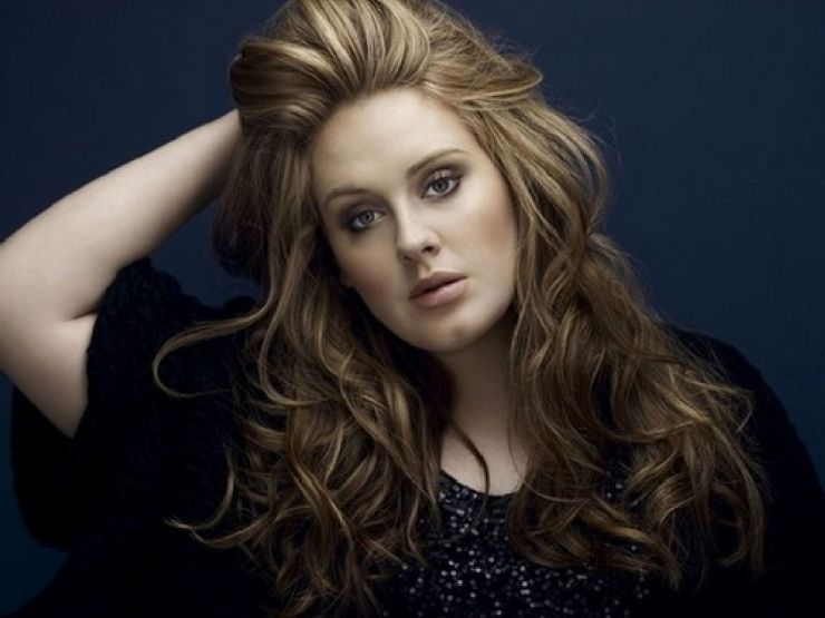 Caem na rede duas faixas inéditas de Adele