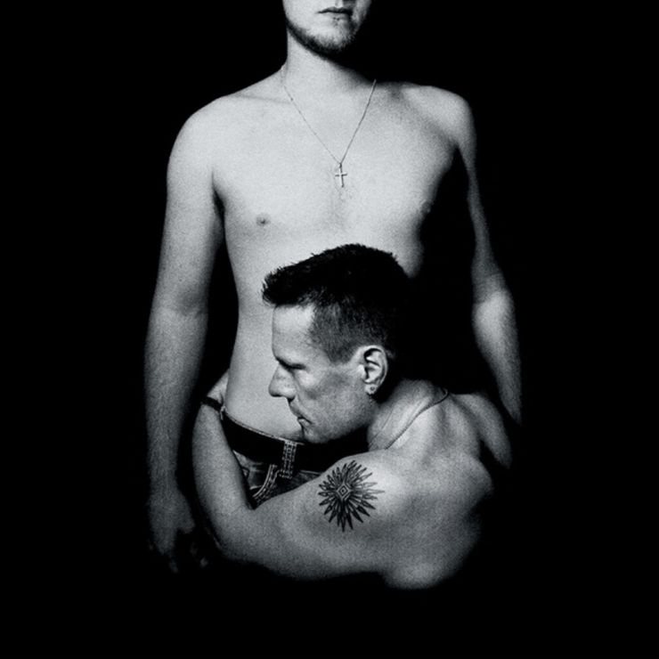 Revista Rolling Stone US escolhe novo álbum do U2 como o disco do ano