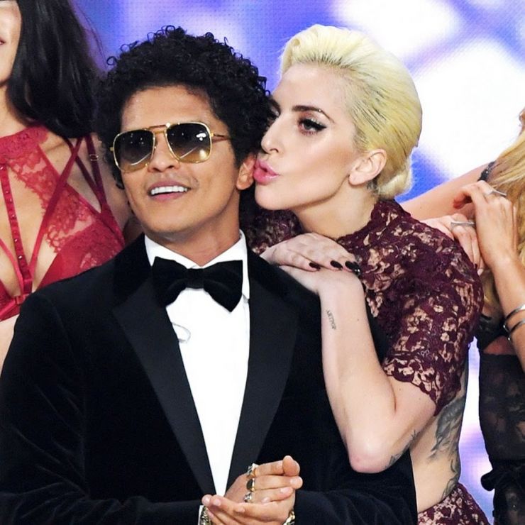 Lady Gaga e Bruno Mars podem vir ao Brasil em 2022