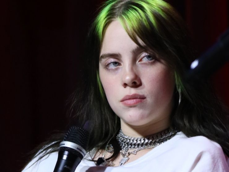 Billie Eilish Consegue Restrição Contra Fã Que Invadiu Sua Casa Notícias Letras Web 6640