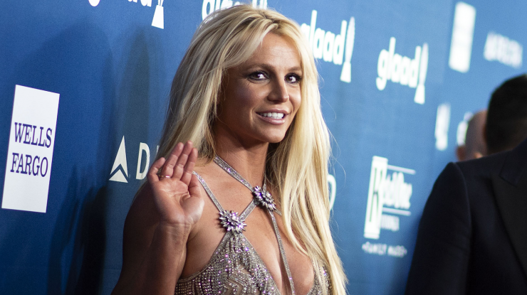 Britney Spears alega que foi internada contra sua vontade