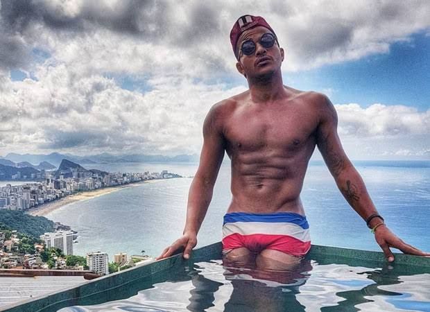 Dançarino de clipe de Anitta é assassinado no Rio de Janeiro
