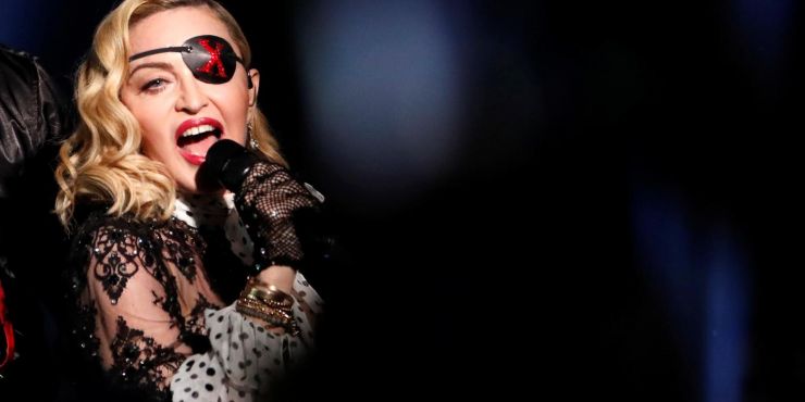 Madonna confirma que vai dirigir filme sobre sua própria vida