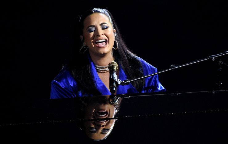 Demi Lovato afirma que “trabalha em algo especial” depois de invasão do Capitólio