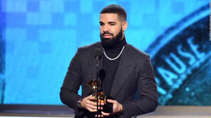 Drake pede retirada de suas indicações ao Grammy