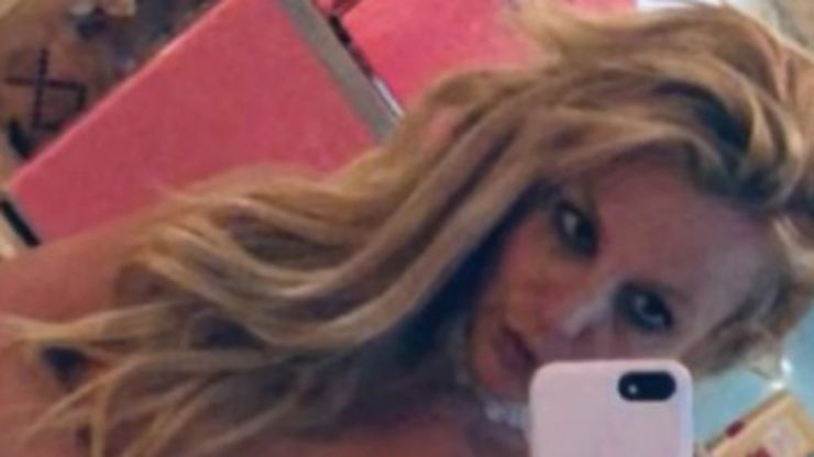 Britney posta foto nua em sua conta do Instagram