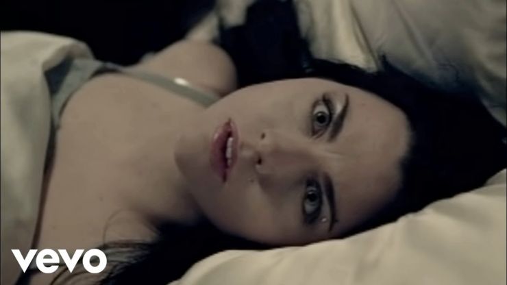 Clipe de Evanescence chega à marca de 1 bilhão de visualizações